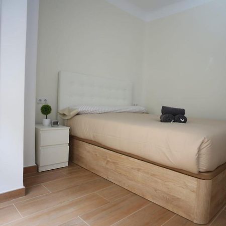 Apartamentos Navas Gam Alicante Eksteriør billede